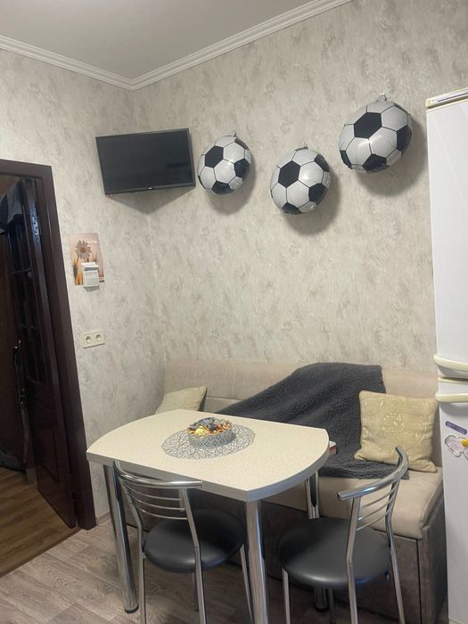 Продам 2к квартиру на Маликова