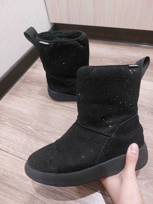 Угги женские черные с мехом 36 размер