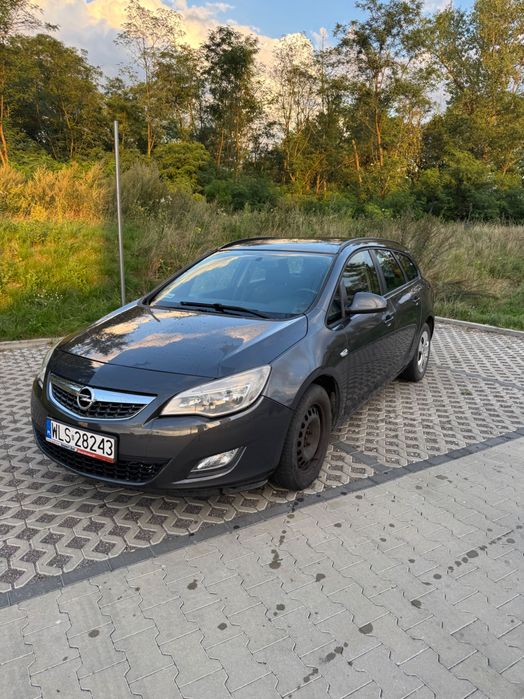Opel astra j 1.7 cdti sport