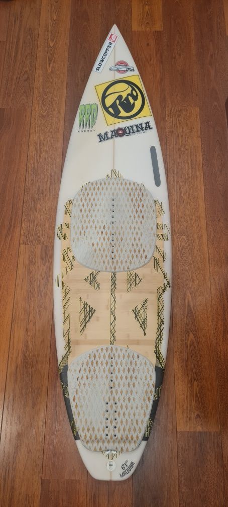 Prancha+Quilhas kitesurf Maquina RRD