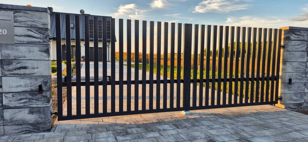 Ogrodzenie, Brama, Balustrada, Wiata, Cięcie laserem, Murowanie