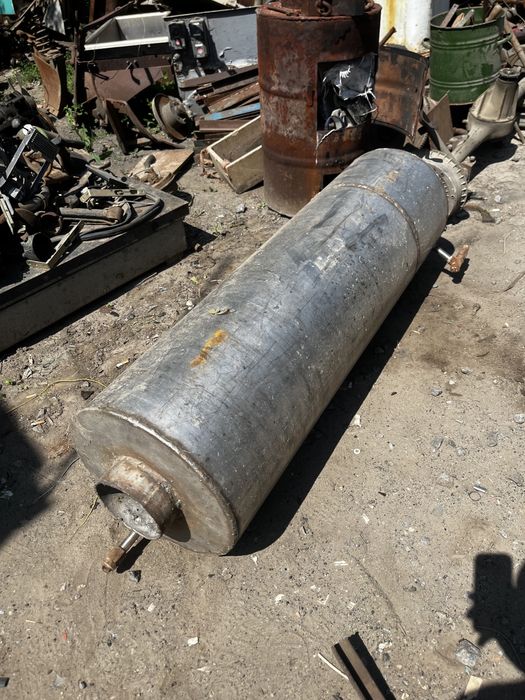 Металеві листи  бу діловий метал кругляк токарний бойлер нержавійка