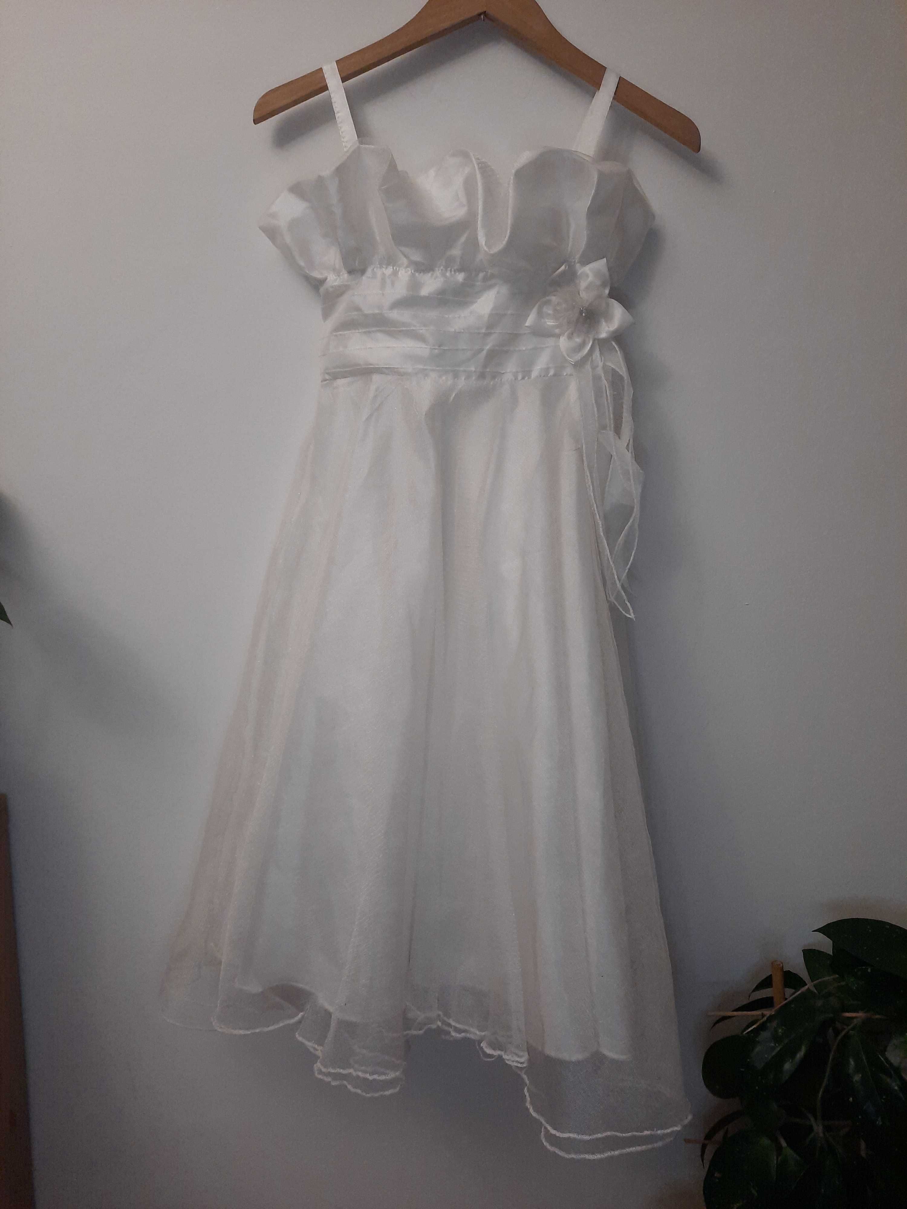 Sukienka z tiulem biała komunijna ślubna Coucou rozmiar 8 lat