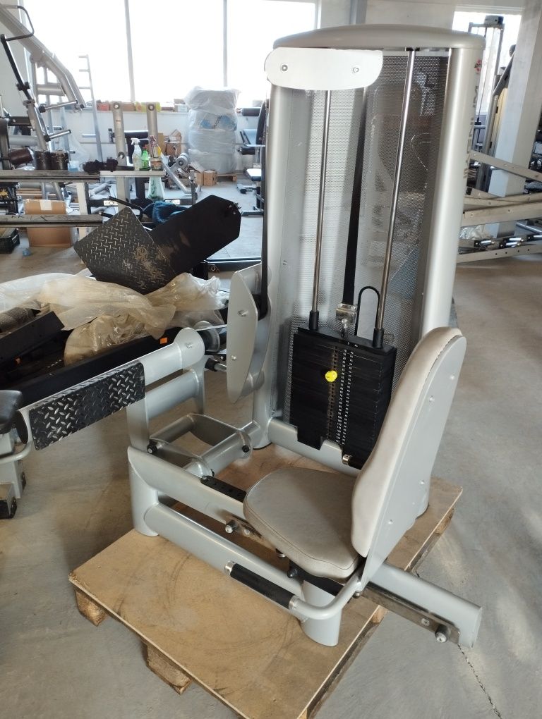 Maszyna na łydki łydkownica Gym 80 sygnum calf raise