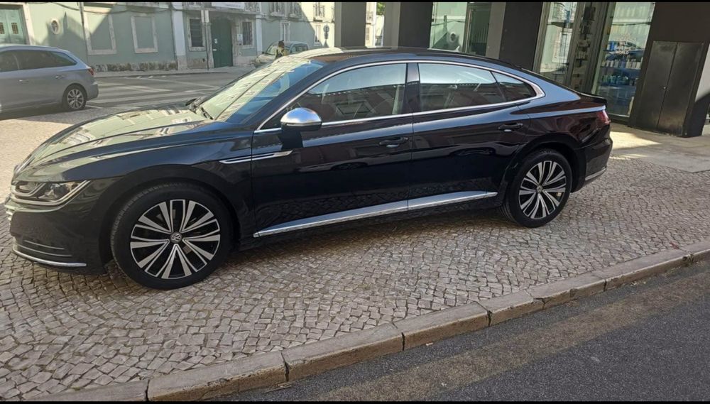 VW Arteon 2.0 TDI R-Line DSG Diesel · 2019 · 108936 km