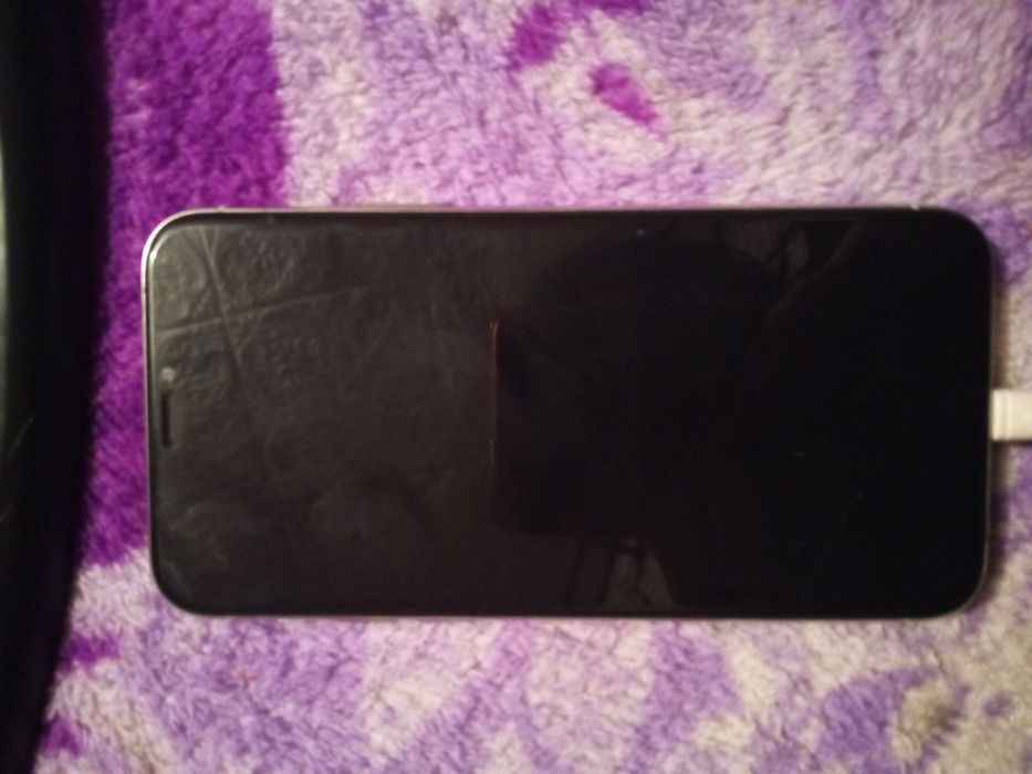 Айфон 11pro на 256ГБ