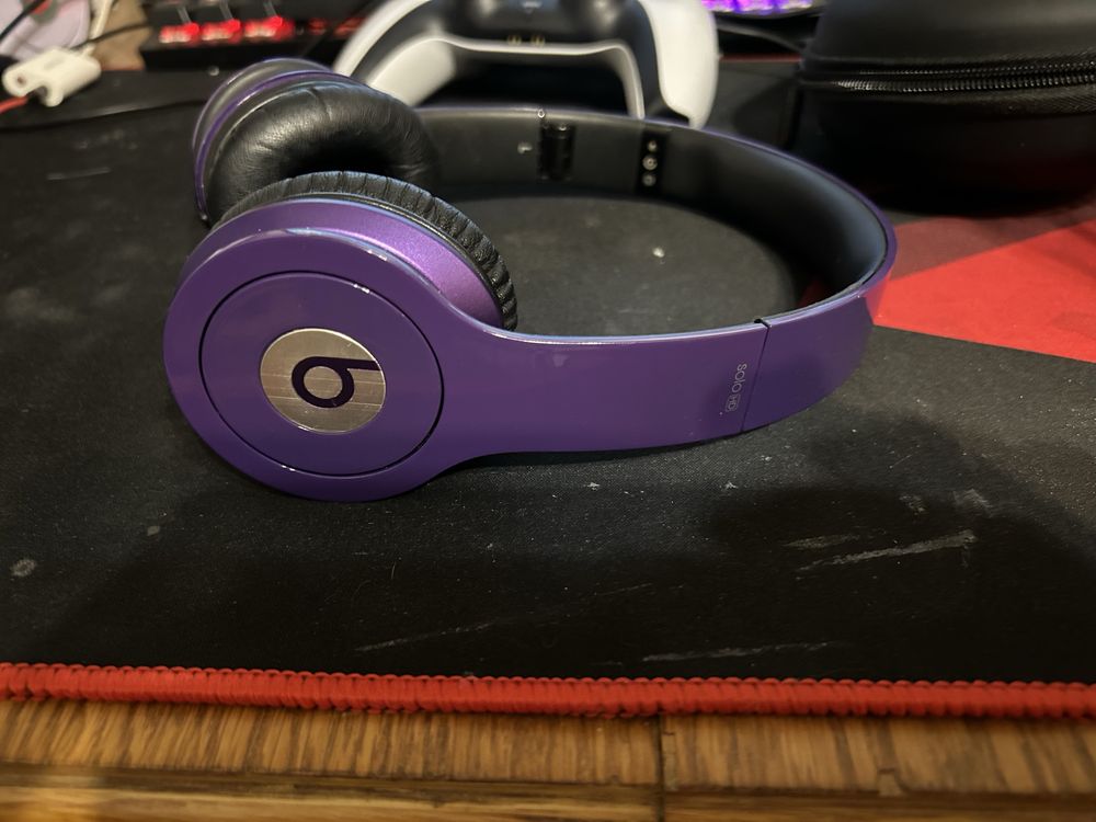 Beats solo HD by dr dre