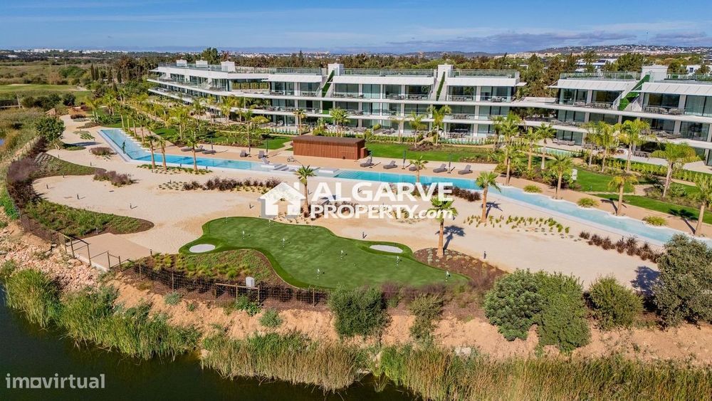 Apartamento T3 em Empreendimento de luxp com vista Golfe em Vilamoura,