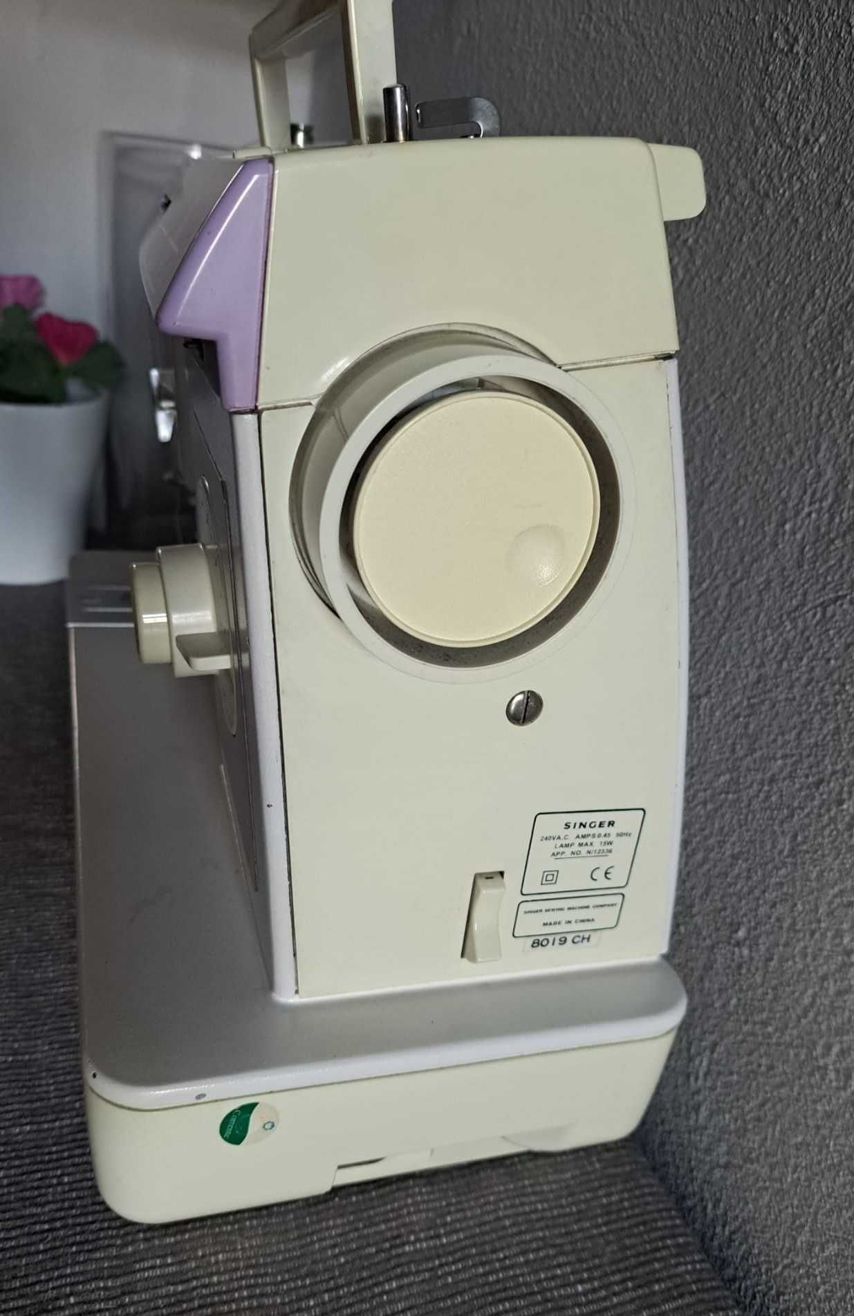 Singer Sewing Machine