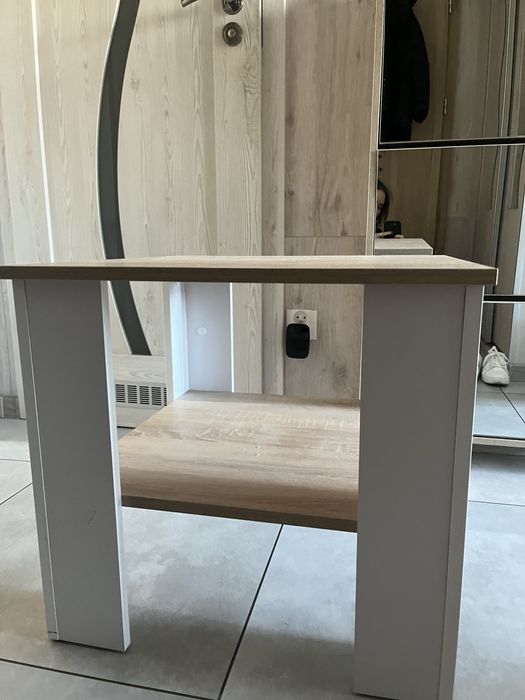 estetyczny stolik kawowy