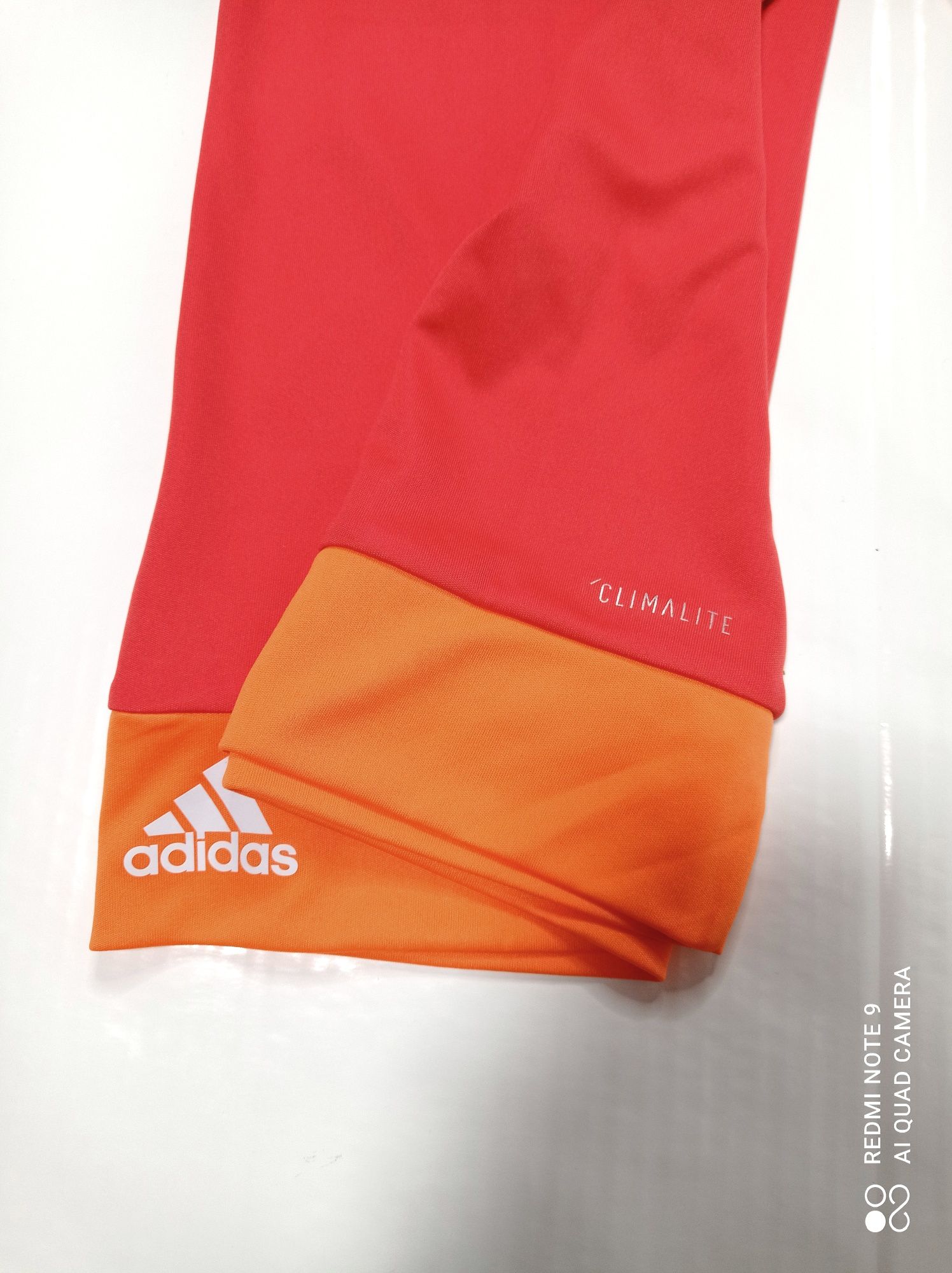 Футболка Adidas 11-12 лет 152 см