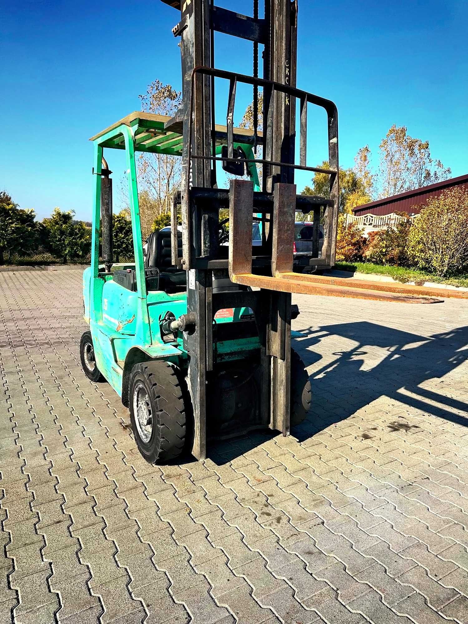 wózek widłowy MITSUBISHI FD25K udźwig 2500kg wysokość 4.0m 8170mtg