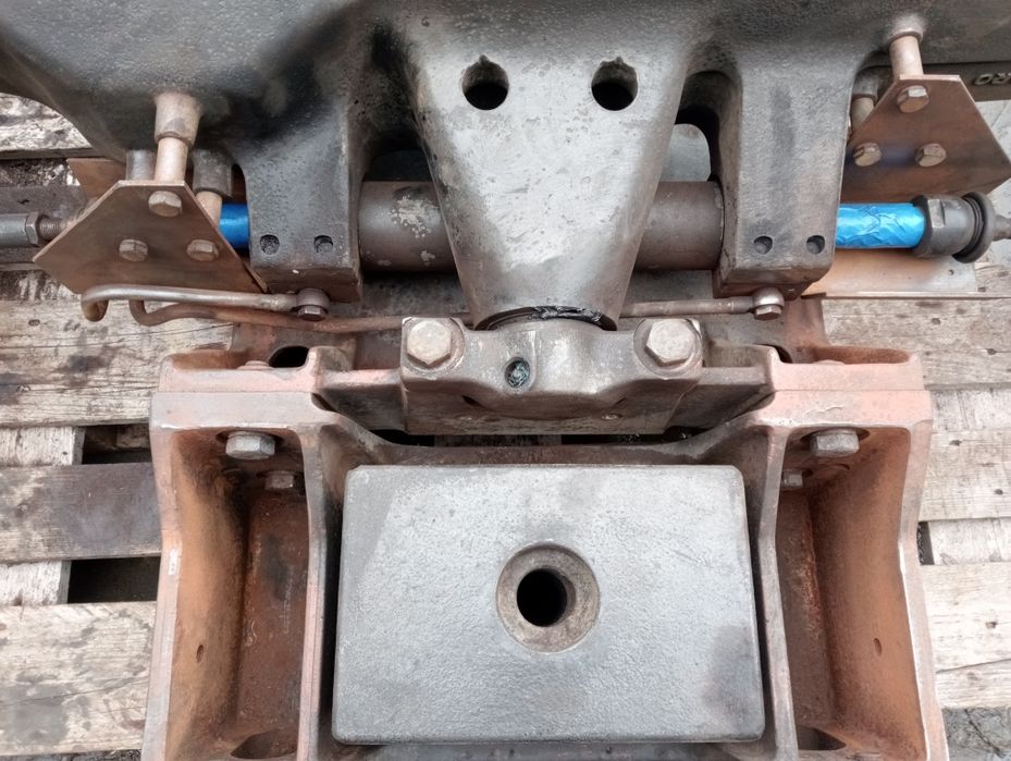 Przedni napęd carraro Zetor forterra