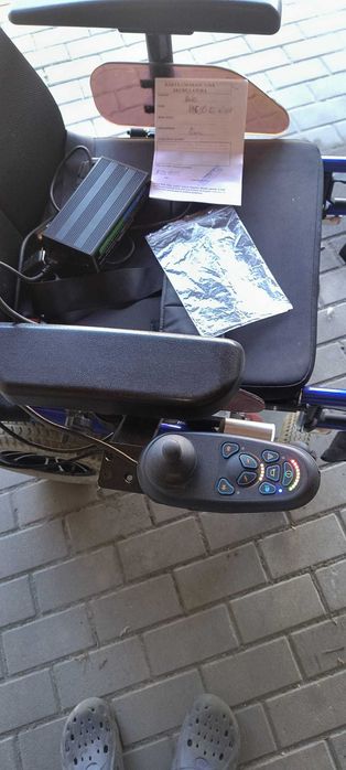 Wózek  Inwalidzki elektryczny MODERN  PCBL 1800
