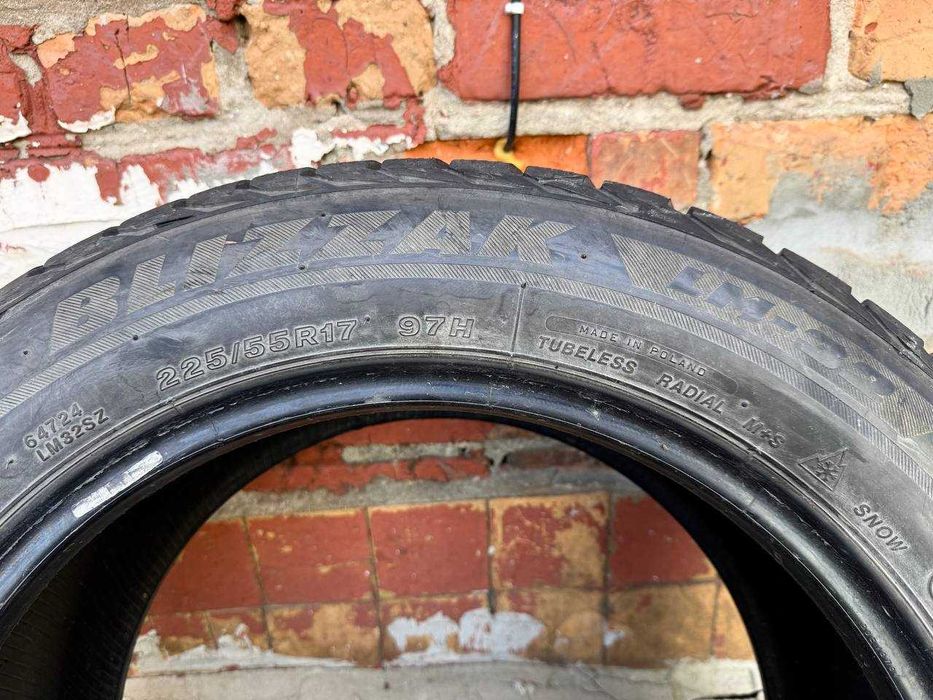 Шини зимові Bridgestone Blizzak LM-32 225/55/17 6.5мм