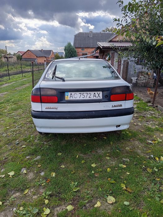 Авто Рено лагуна