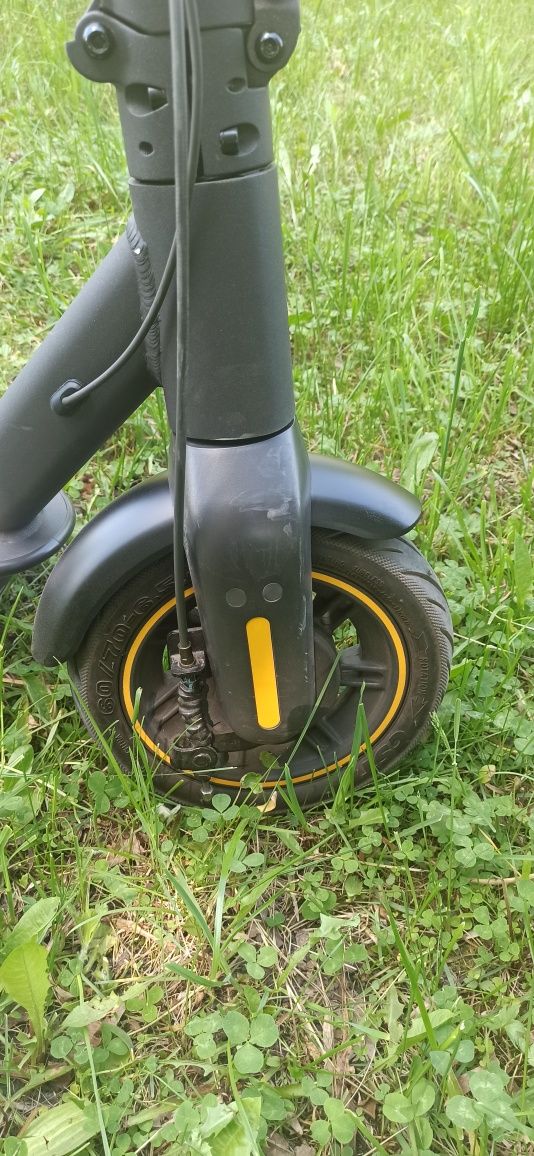 Електросамокат Ninebot by Segway MAX G30