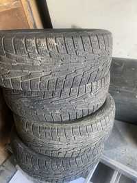 Nokian hakkapelitta R 225/60/18