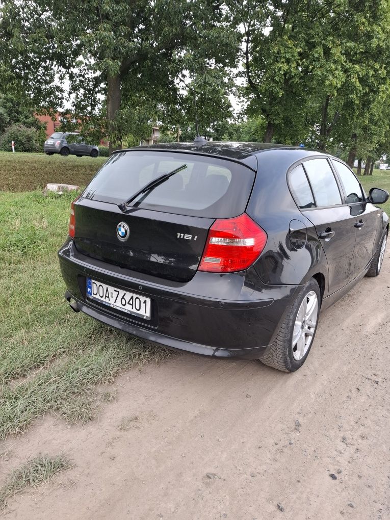 Bmw 1 e87/2.0b/2011r/5 drzwi/zadban/prywatna