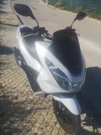 Scooter Honda PCx 125