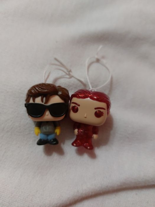 Продаж дивні дива stranger things, kinder, кіндер