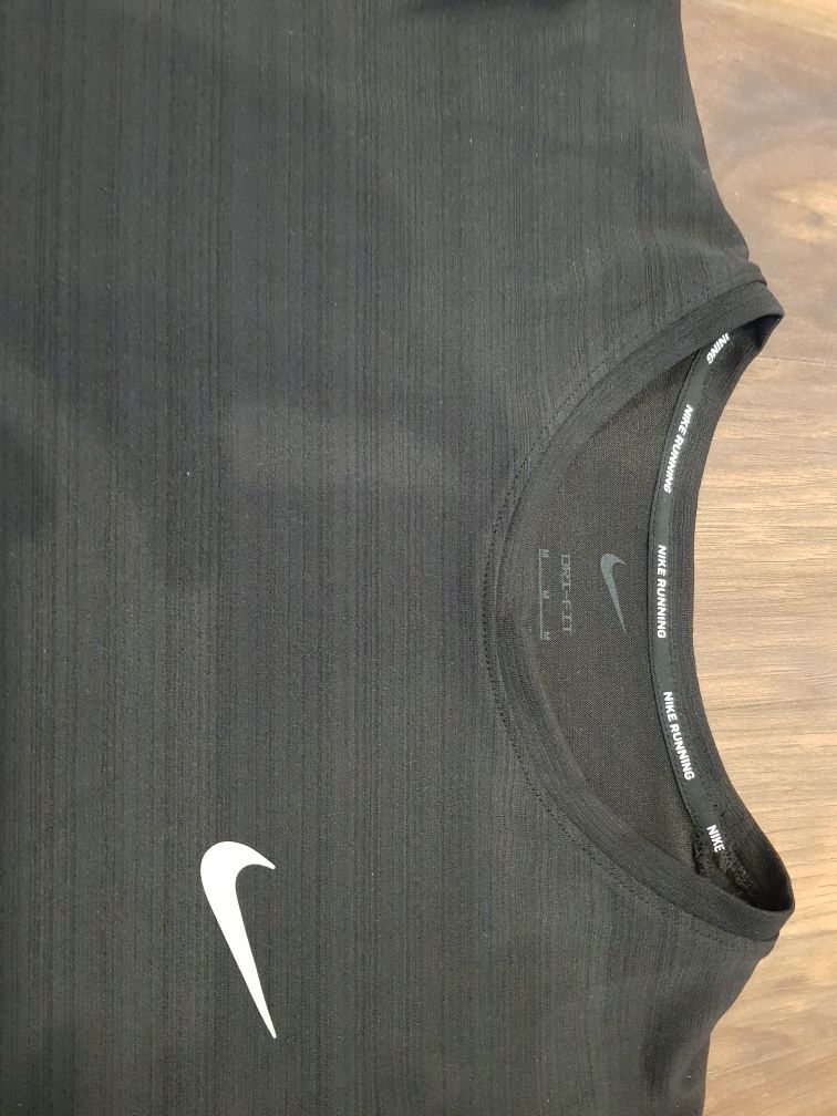 Koszulka Nike running.