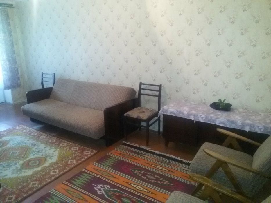 Сдам 1 комнатную квартиру. Метро Дворец Спорта 5 минут пешком.