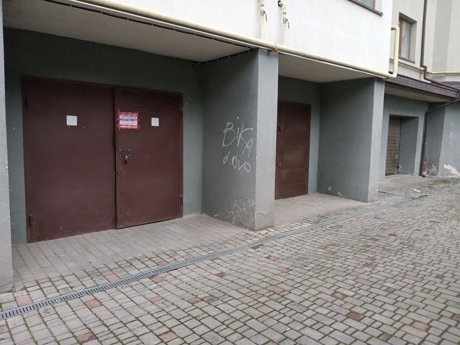 Здам в оренду ГАРАЖ Хотинська 12