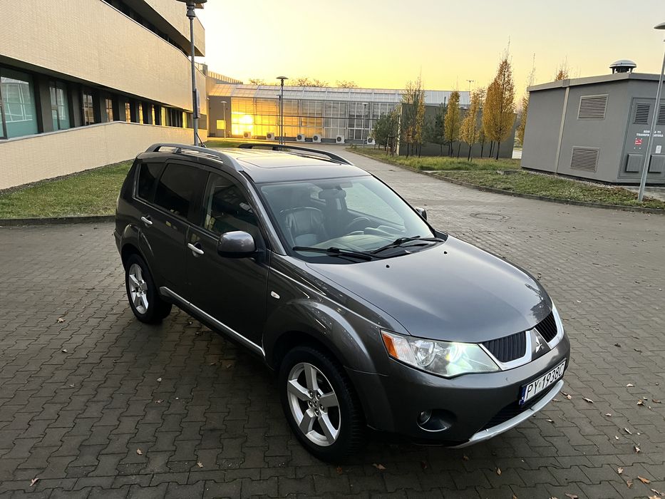 Mitsubishi Outlandet XL, Di-D, 7-osobowy, Niemcy, bogate wyposazenie.
