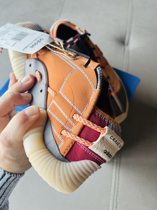 Кросівки Adidas 42 розмір нові