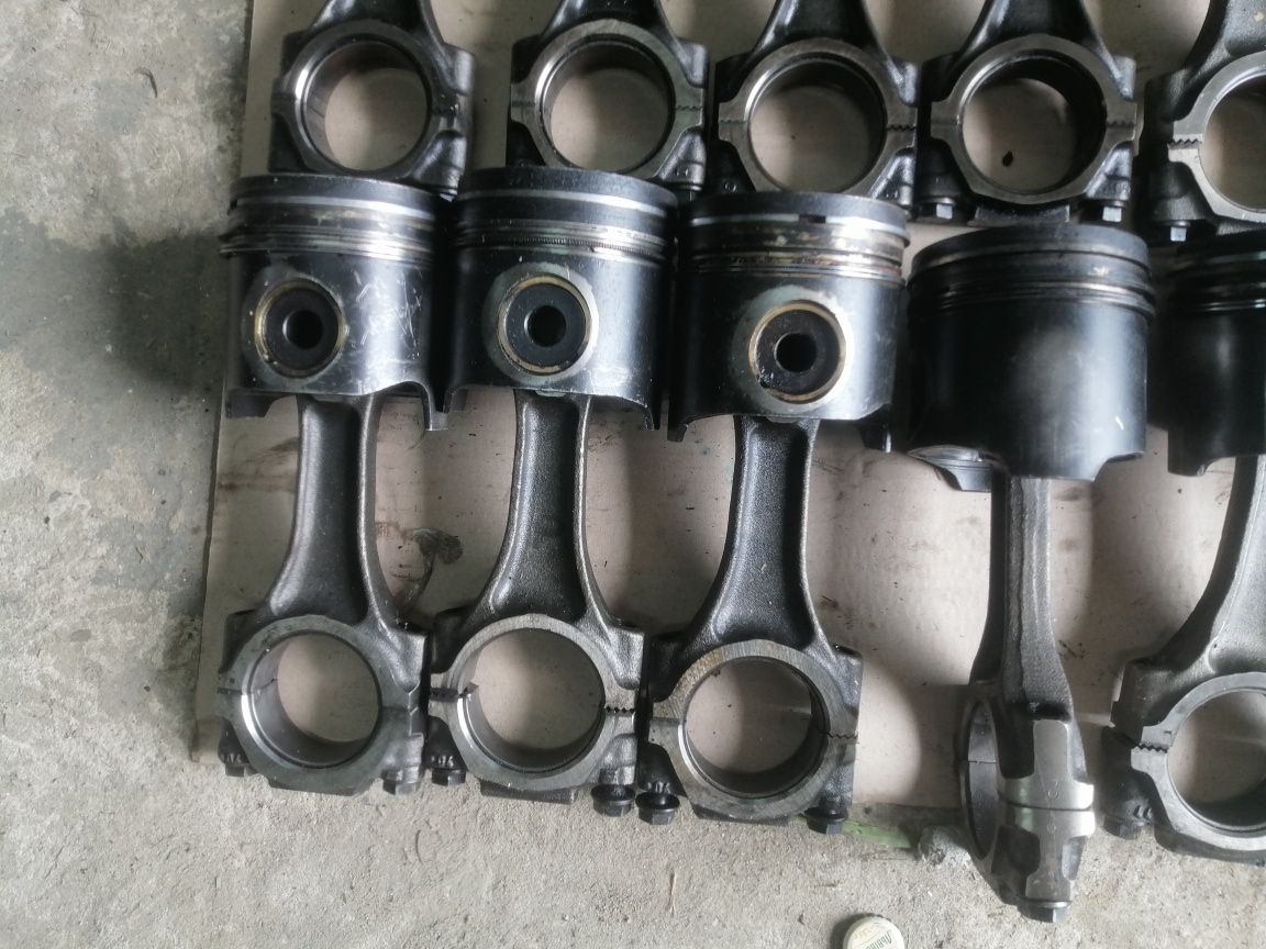 Шатуни поршня 2.5 2.8 Iveco Daily Fiat Ducato Boxer Jumper Master