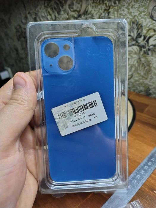 Задняя крышка для iPhone 14 Большое отверстие  Ремонтная