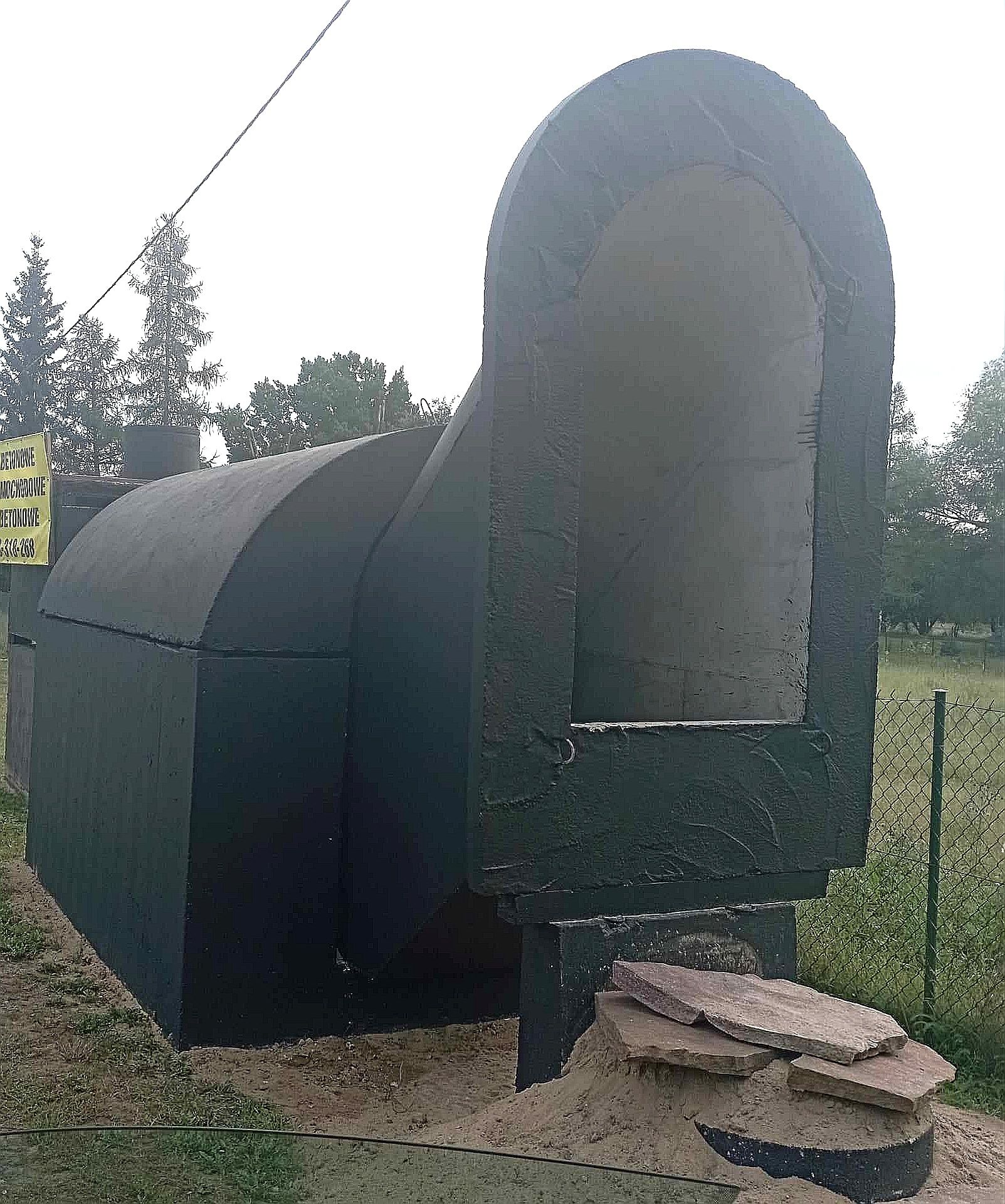 Piwnica betonowa piwniczka ogrodowa ziemianka