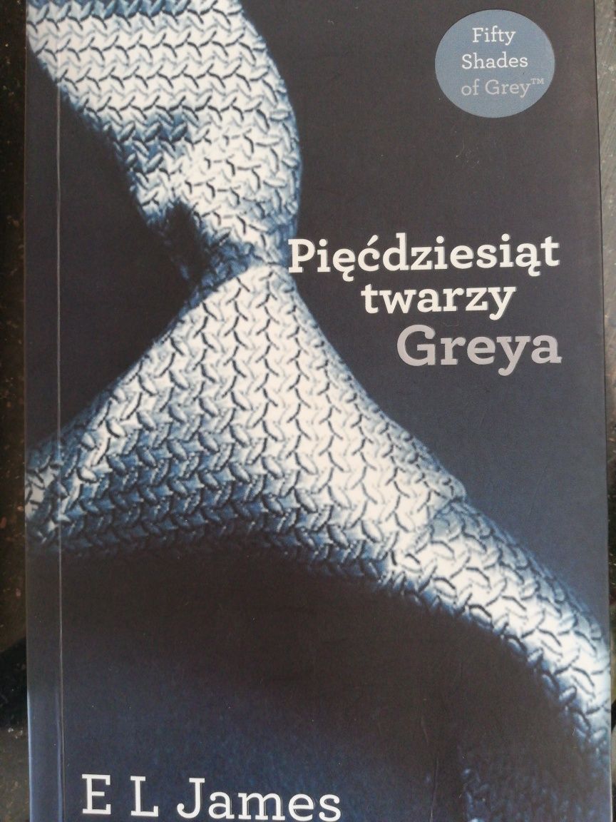 Trylogia, Pięćdziesiąt twarzy Greya E L James