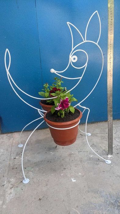 Садовые фигуры для цветов