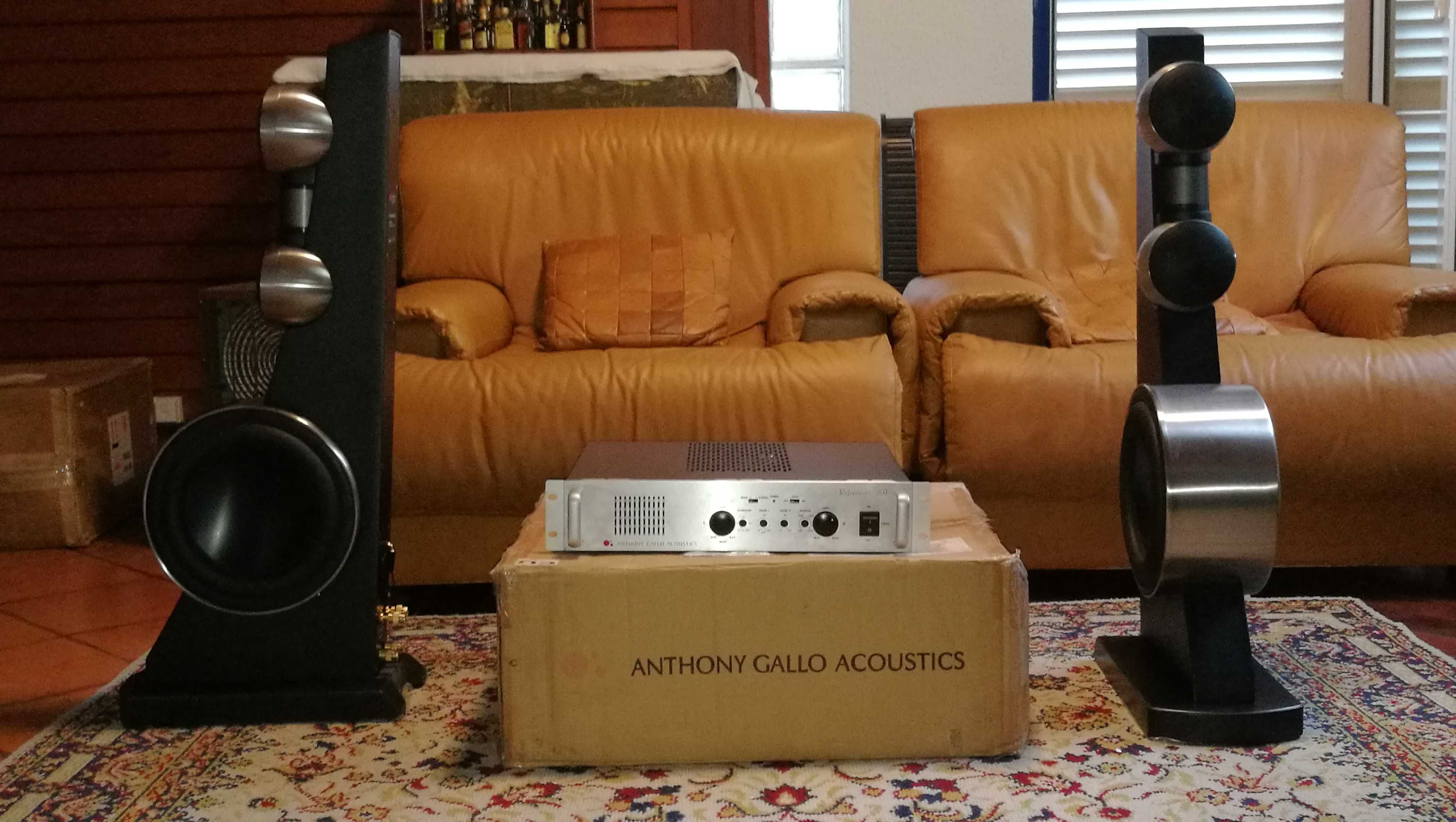 Anthony Gallo Acoustics: Colunas Ref. 3.5  e Amplificador Reference SA