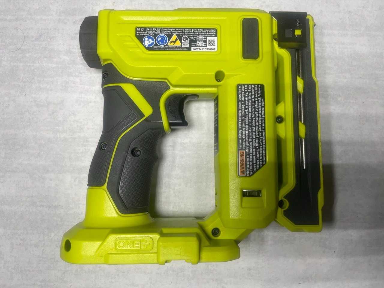 Ryobi P317 18V ONE+ Акумуляторний степлер