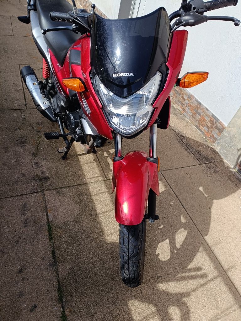 Honda cb125F ano 2022