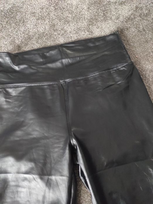 Spodnie skórzane latex s m nowe