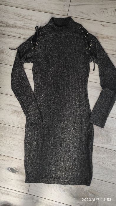 Sukienka mała czarna brokat s m dopasowana