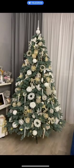 Ялинка лита голуба 210