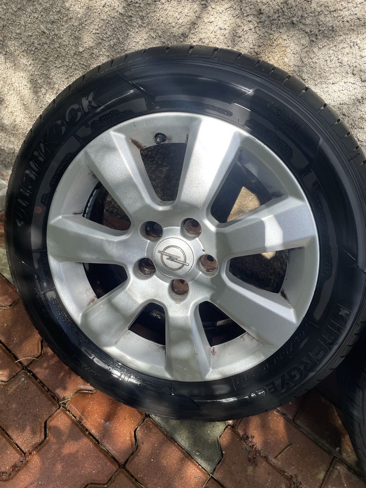 Koła opony letnie Opel 16 cali (Astra) 205/55/r16