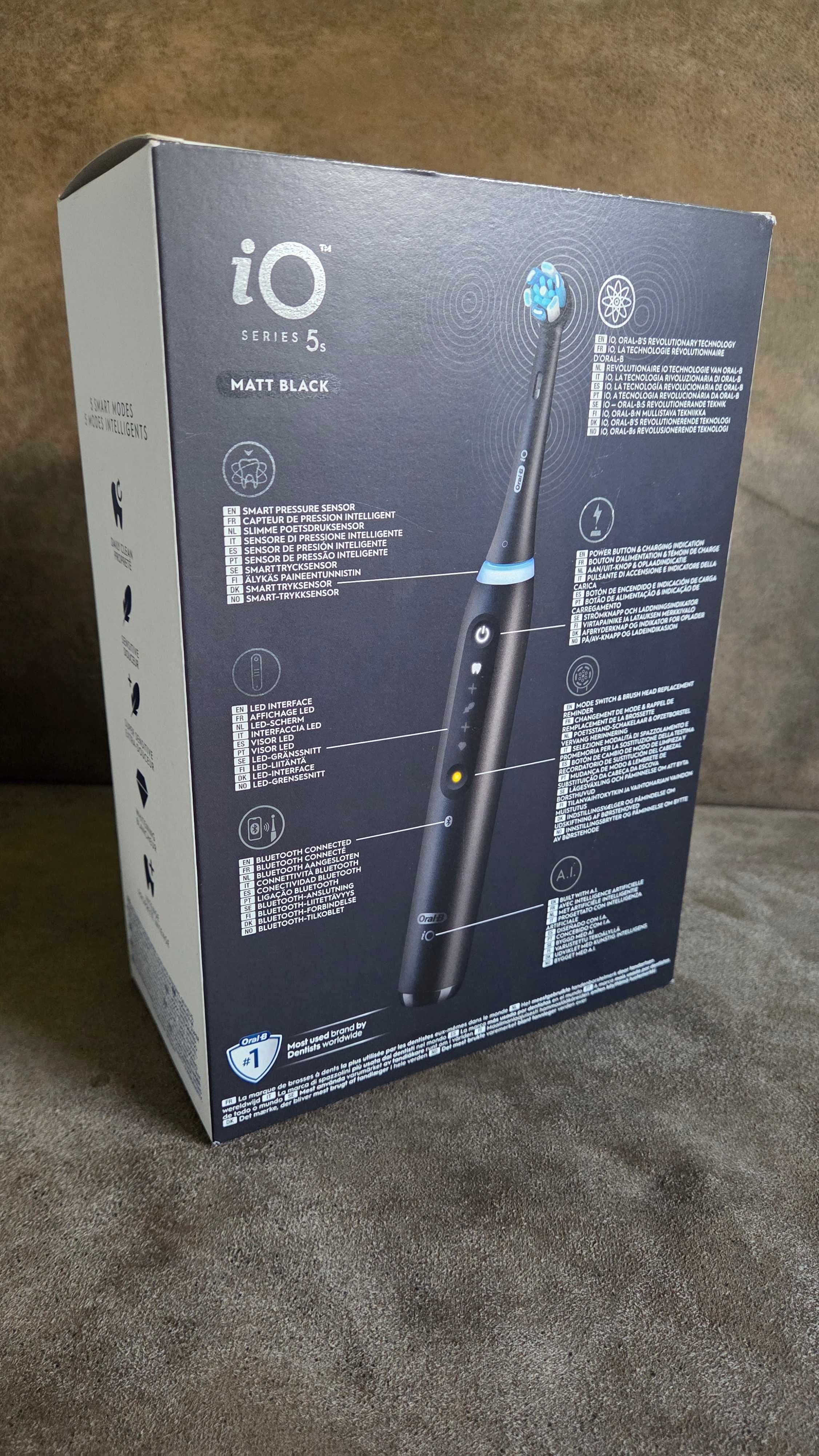 Szczoteczka elektryczna Oral-B IO