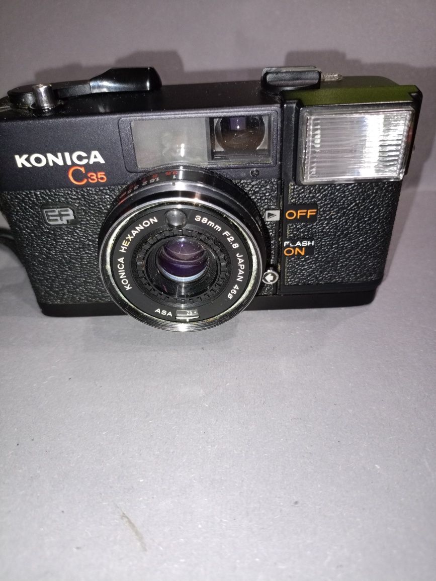 Aparat KONICA C35 EF