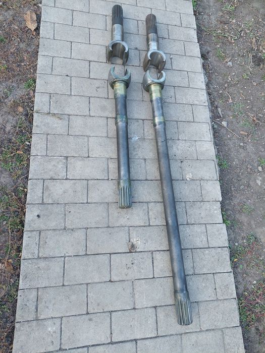 Полуось камаз перед.зад. 4310.43114.43118.16 шлицов.20 шл