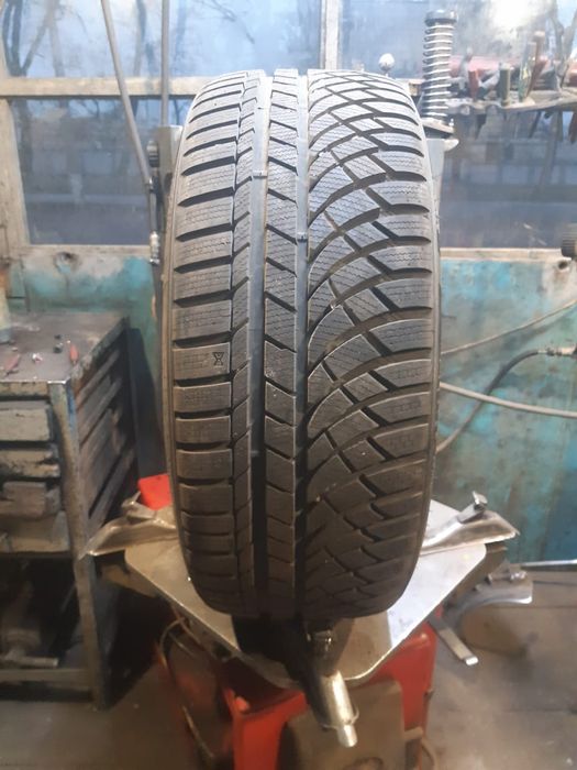 Зимняя резина Kumho 255/55/19 9мм