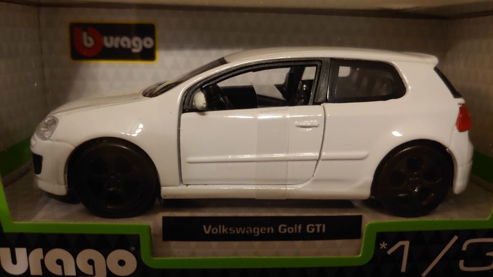 Bburago Volkswagen Golf GTI 1:32 Burago