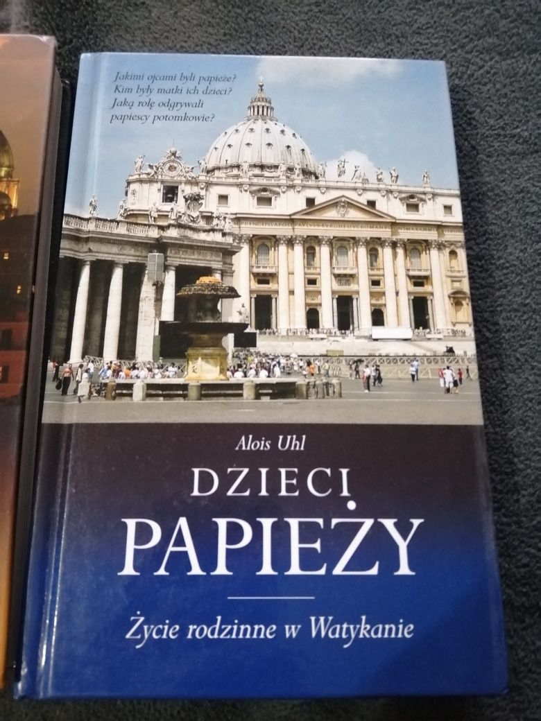 Papieże - zestaw książek