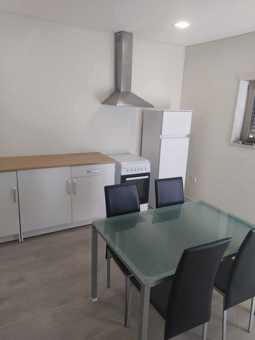 Quarto para arrendar