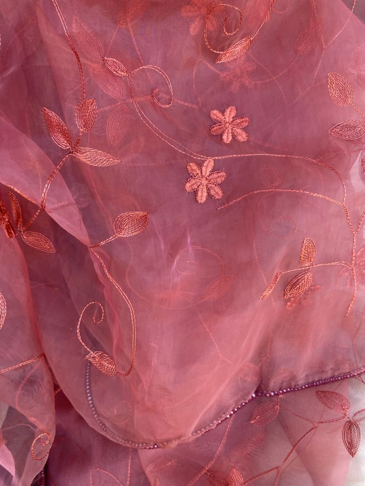 Material organza hawtowana kolor cegla